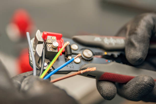 Best 24-Hour Electrician  in Centrevle, IL